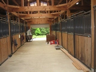 	厩舎【馬小屋】馬房パーテーション
